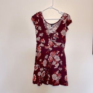 Aeropostale dress size small with peekaboo